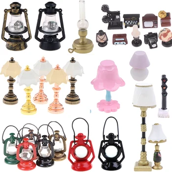 1PCS 1:12 Miniatúrne Tabuľka Sviečkový Retro Petrolej Lampa Doll House Príslušenstvo domček pre bábiky s Nábytkom Hračky Lampy Dekor