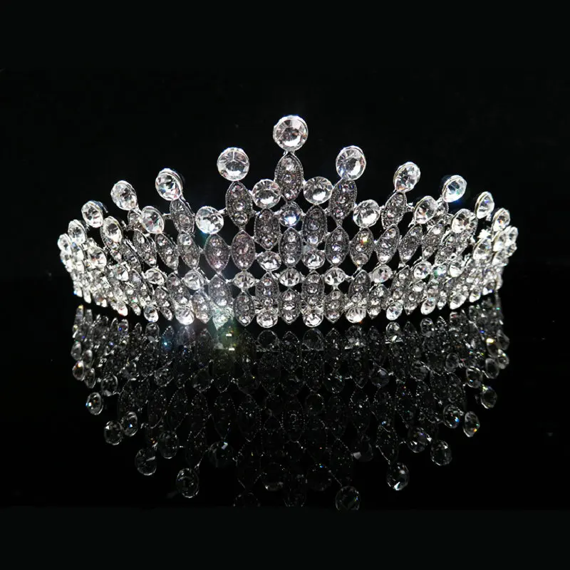 Obrázok /content/2022-európskej-nový-dizajn-shiny-pearl-crystal-tiara-1-1106.jpeg