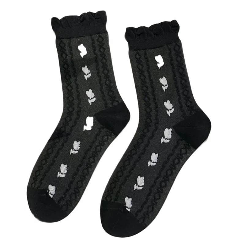 Obrázok /content/3-páry-stredného-trubice-kórejský-ponožky-ženy-2-493296.jpeg