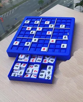 roboty hračky Liugongge Jiugongge primárne Sudoku puzzle hra šach matematické matematické uvažovanie rodič-dieťa interaktívne