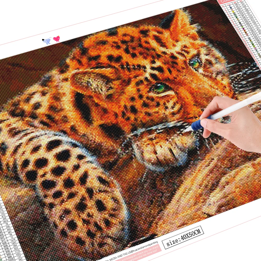 Obrázok /content/Huacan-5d-diy-diamond-maľby-plné-námestie-leopard-3-463172.jpeg