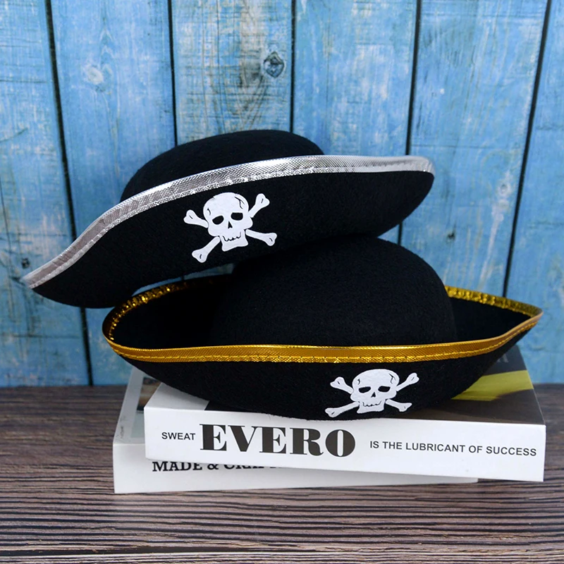 Obrázok /content/Pirátsky-klobúk-tlač-lebky-pirát-kapitán-kostým-4-144365.jpeg